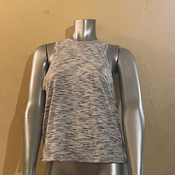 ✨ Lululemon athletic ✨ - Picture 1 of 4